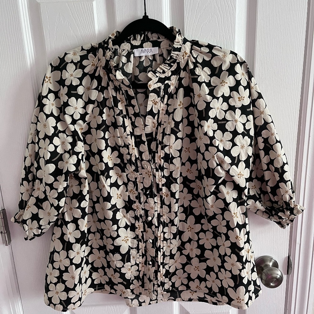 Avara Women's Puff Sleeve Button Down Floral Blouse Size Large